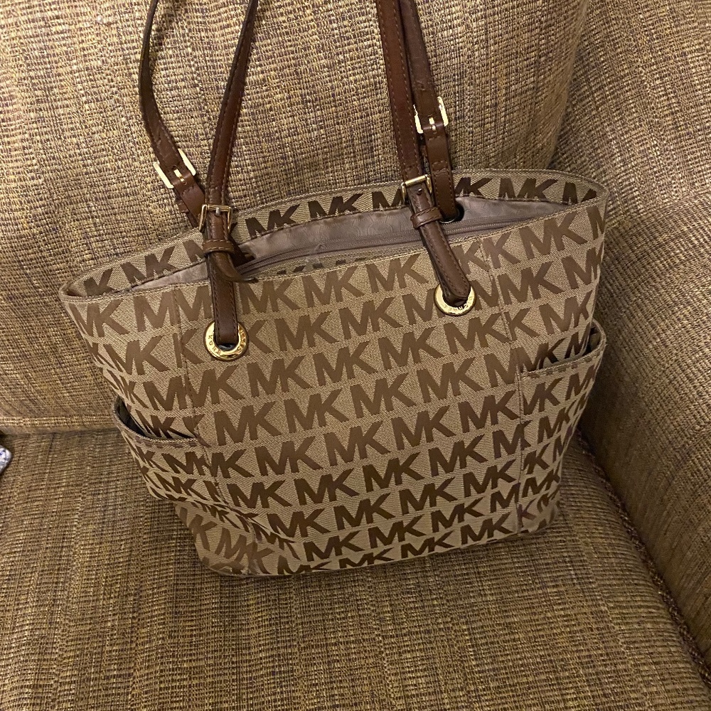 Michael kors tote bag